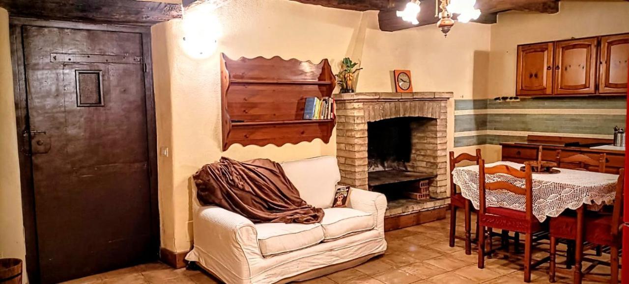 Domus Claudia Villa Castiglione In Teverina Bagian luar foto