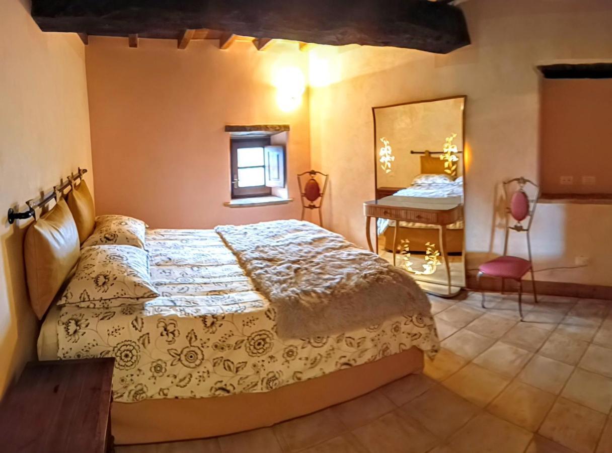 Domus Claudia Villa Castiglione In Teverina Bagian luar foto