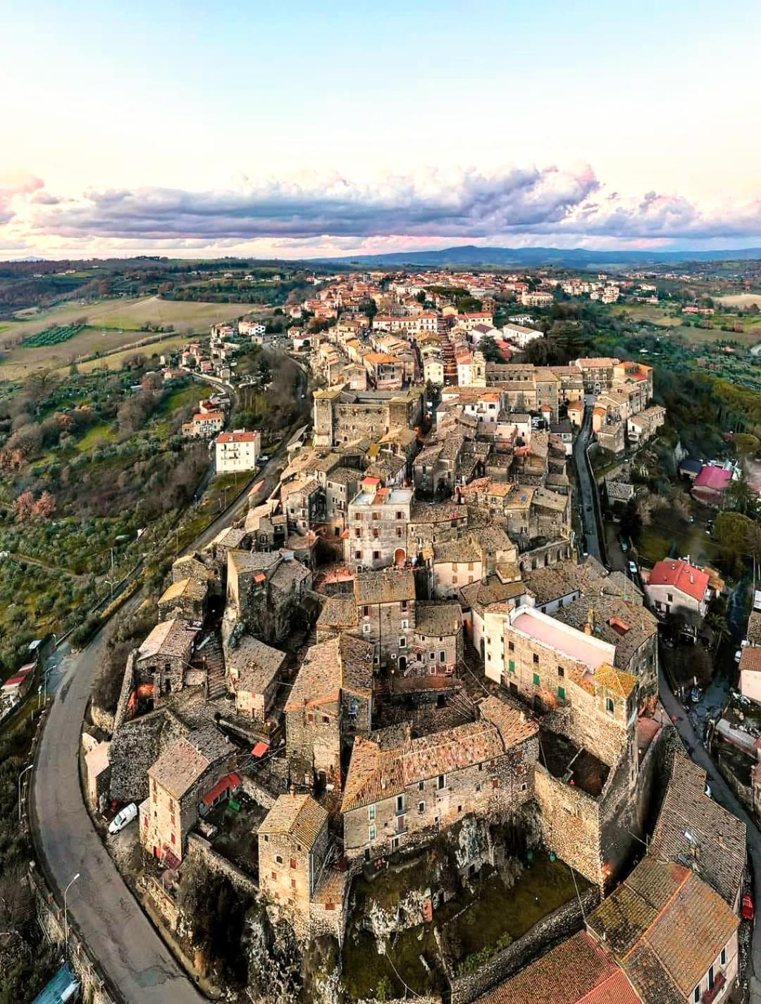 Domus Claudia Villa Castiglione In Teverina Ruang foto